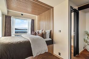 Steam Pier Adventure Hotel