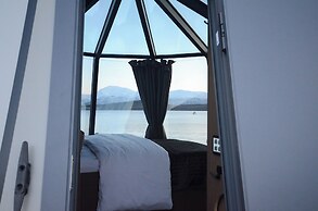 Steam Pier Adventure Hotel