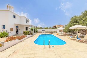 Villa Akti
