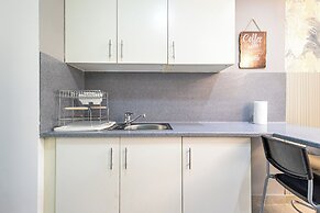 Superhost Cozy Studio Near Dubai Marina
