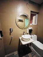 Artistik Abode By Stay Banaras