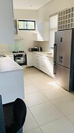 Lovely 3 bed With Splash Pool in Seapoint - 2245