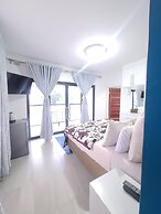 Luxurious 6 bed 6 Baths in Sunridge - 2299