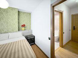 Berceo Rooms Self Check-in