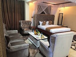Equator Pastoral Resort