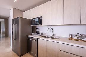 Oceanview 3BR Condo w spa gym
