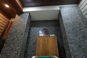 Hotel Cat