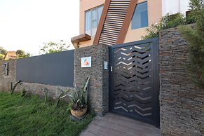 La villa luxury suites