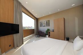 La villa luxury suites