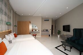 La villa luxury suites