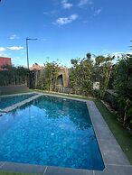 La villa luxury suites