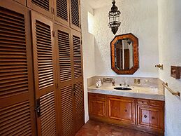 AVICENA HOTEL BOUTIQUE