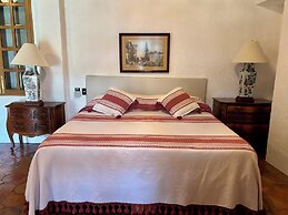 AVICENA HOTEL BOUTIQUE