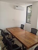 Modern and Bright Rooftop Pools gym Cowork