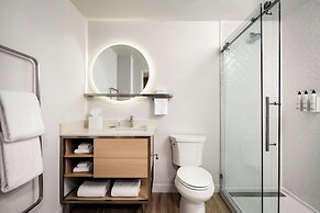 Towneplace Suites By Marriott Tecumseh Windsor