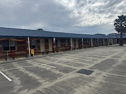 Marulan Motor Inn
