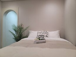 Rabbit Hotel