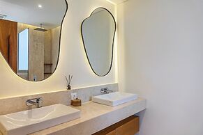 Villa Casa La Brisa by RPM