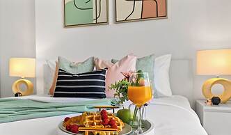 Emerald Boho Escape | Spots Filling Fast!