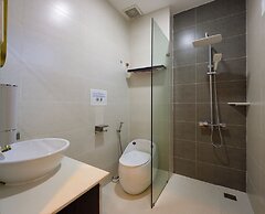 Romance Hotel