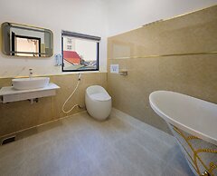 Romance Hotel
