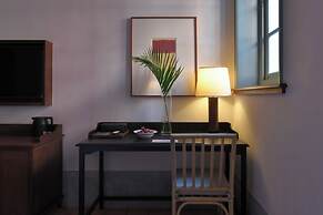 LeeManorHotel