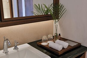 LeeManorHotel