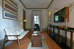 LeeManorHotel
