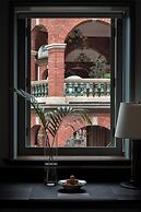 LeeManorHotel