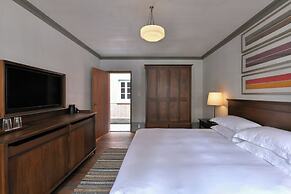 LeeManorHotel