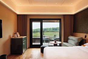 Changbai Mountain Lanpu Design Hotel