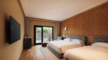 Changbai Mountain Lanpu Design Hotel