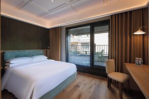 Changbai Mountain Lanpu Design Hotel