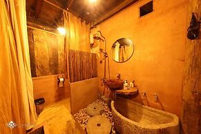 Dinh Đá H'Mông - Karsterly Rock Lodge