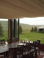 Hongyuan Weilu Nomadic Luxury Camp