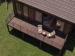 Hongyuan Weilu Nomadic Luxury Camp