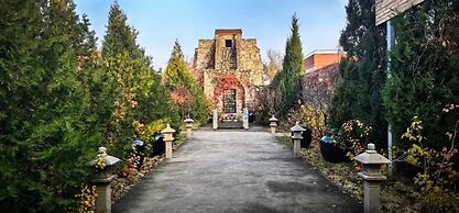 Tsingpu Badaling Retreat