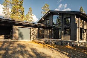Villa Ailo - Quality Villa with Sauna & Jacuzzi