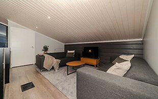 Villa Ailo - Quality Villa with Sauna & Jacuzzi