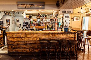 The Wayfarer Inn