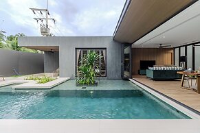 2BR with Pool and Full Kitchen V253