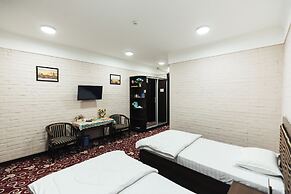 Atlas Hotel