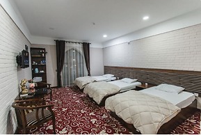 Atlas Hotel