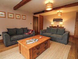 Stone & Fleece Cottage