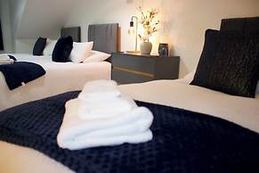 FC Platinum Accommodation LTD