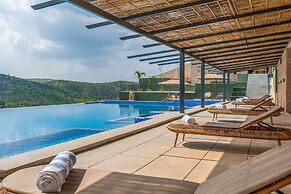 Nanda Hill Resorts