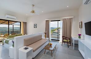 Nanda Hill Resorts