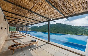 Nanda Hill Resorts