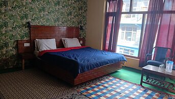 Hotel Potala Manali
