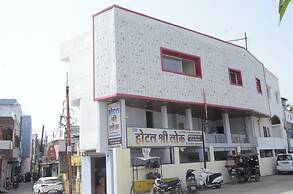 Hotel Shree Lok
